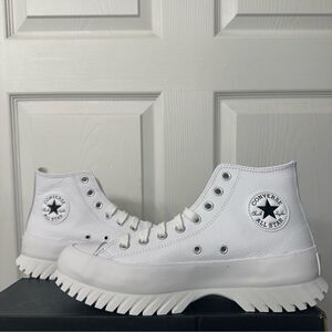 Men’s Converse Chuck Taylor All Star Lugged 2.0 Leather Size 8.5